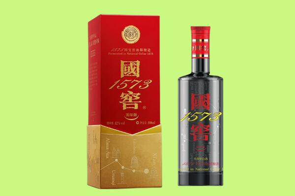 宜阳县回收国窖1573.jpg
